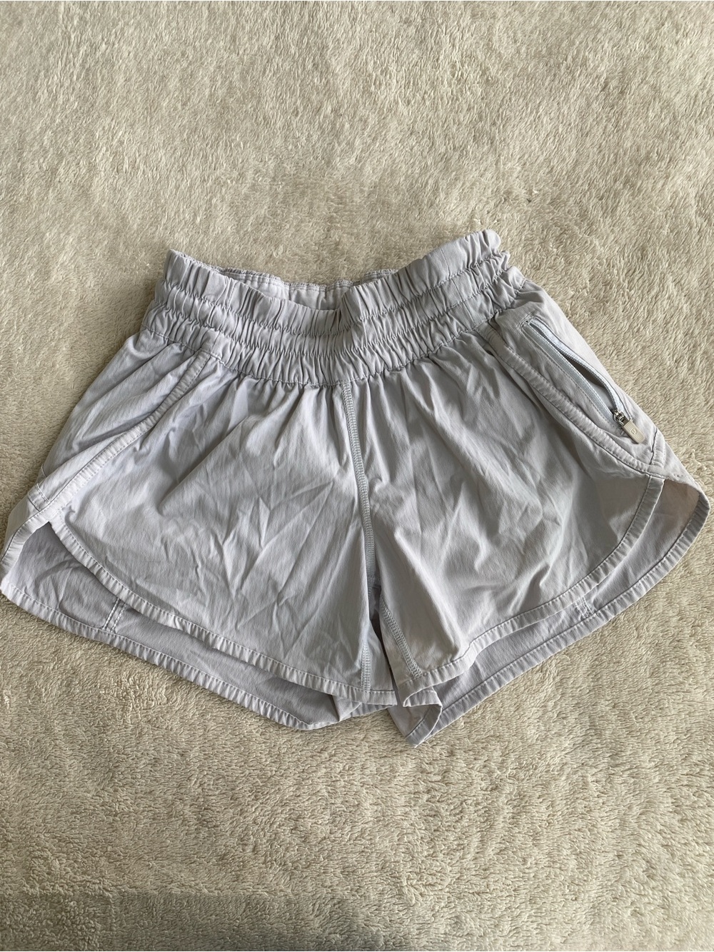 lululemon athletica Track That High Rise Light Gray Athletic Shorts 4 inch